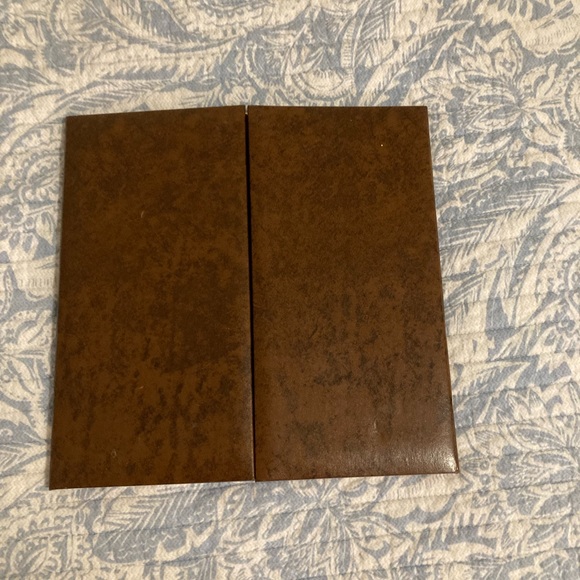 5/$25 Brown and gold leatherette photo display. - Picture 4 of 4